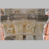 Boscherville, photo Patrick on flickr, Salle capitulaire,2.jpg